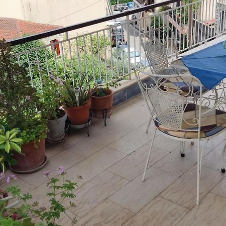 דירות Σπίτι Στην Πόλη Άρτα Κοντά Στην Λίμνη מראה חיצוני תמונה